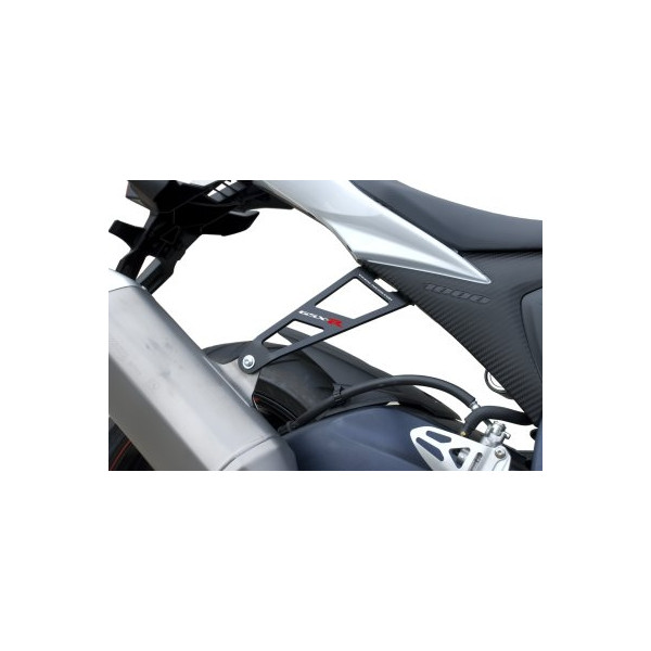 R&G EXHAUST HANGER GSXR1000